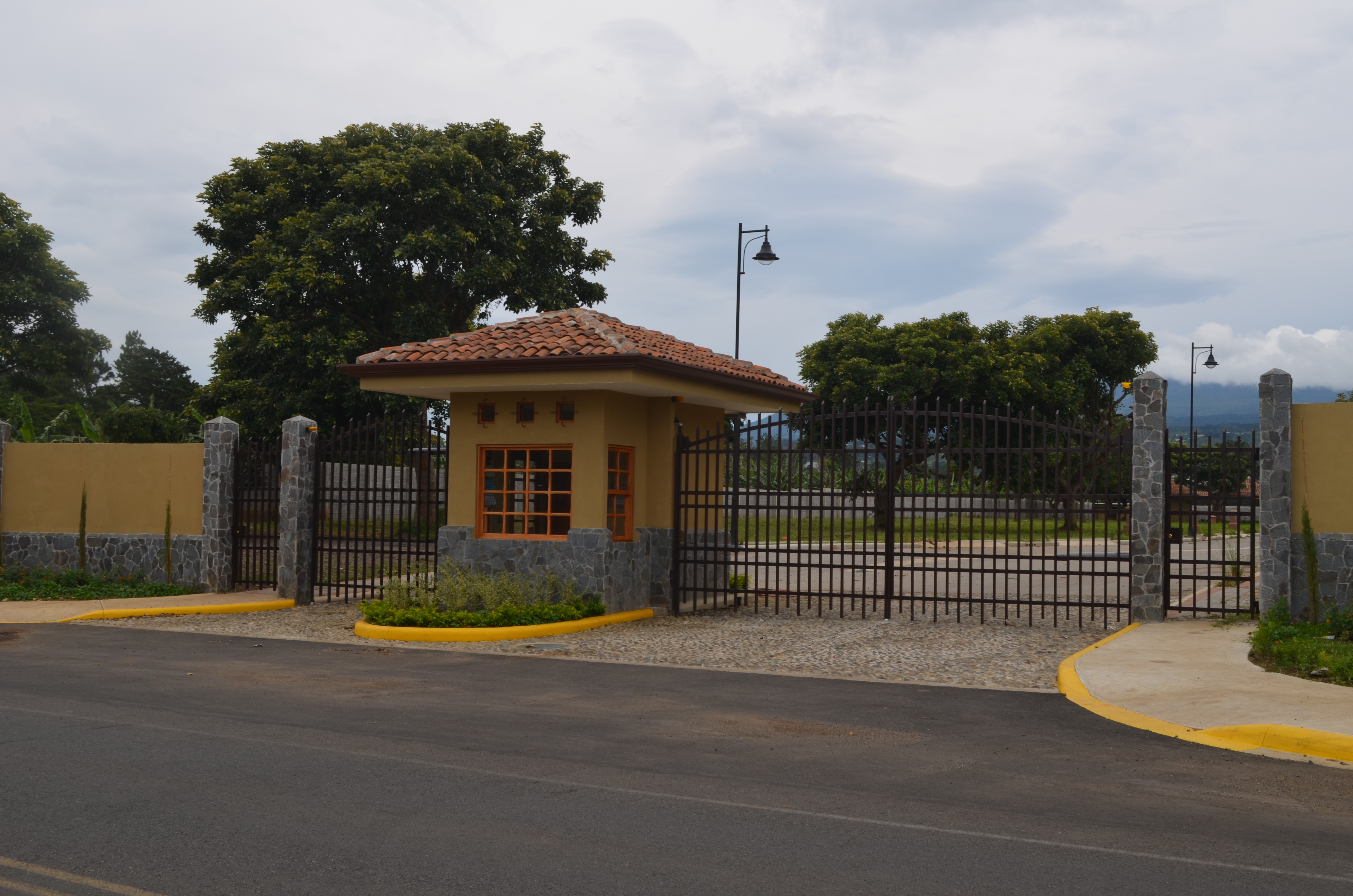 Condominio Residencial La Hacienda